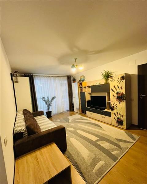 Vanzare apartament 3 camere decomandat bloc nou Tractorul, Brasov