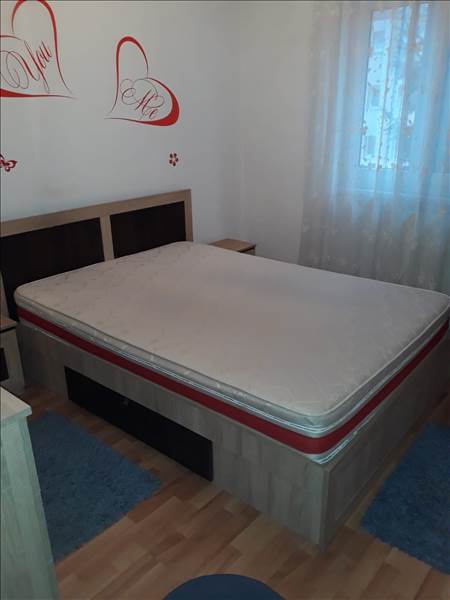 Apartament 2 camere etaj intermediar Gemenii, Brasov