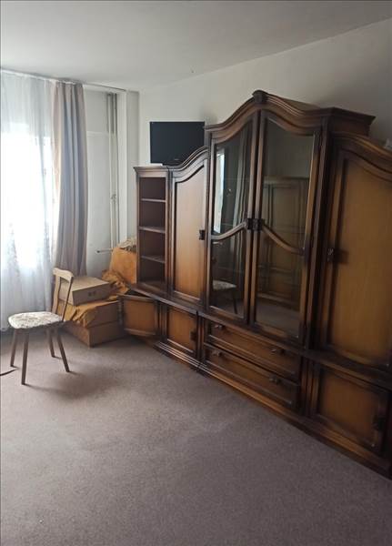 Apartament 2 camere decomandat etaj intermediar Calea Bucuresti, Brasov