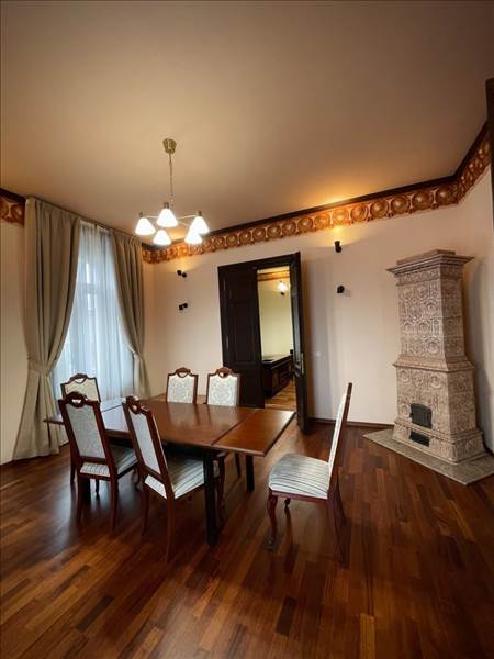 Vanzare apartament 3 camere decomandat 15 Noiembrie , Brasov