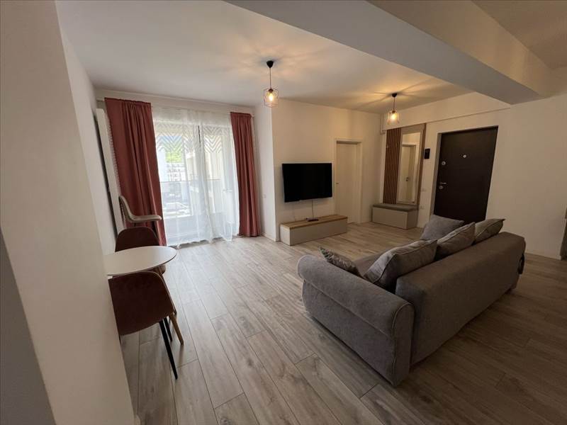 Vanzare apartament 2 camere etaj intermediar bloc nou Noua, Brasov