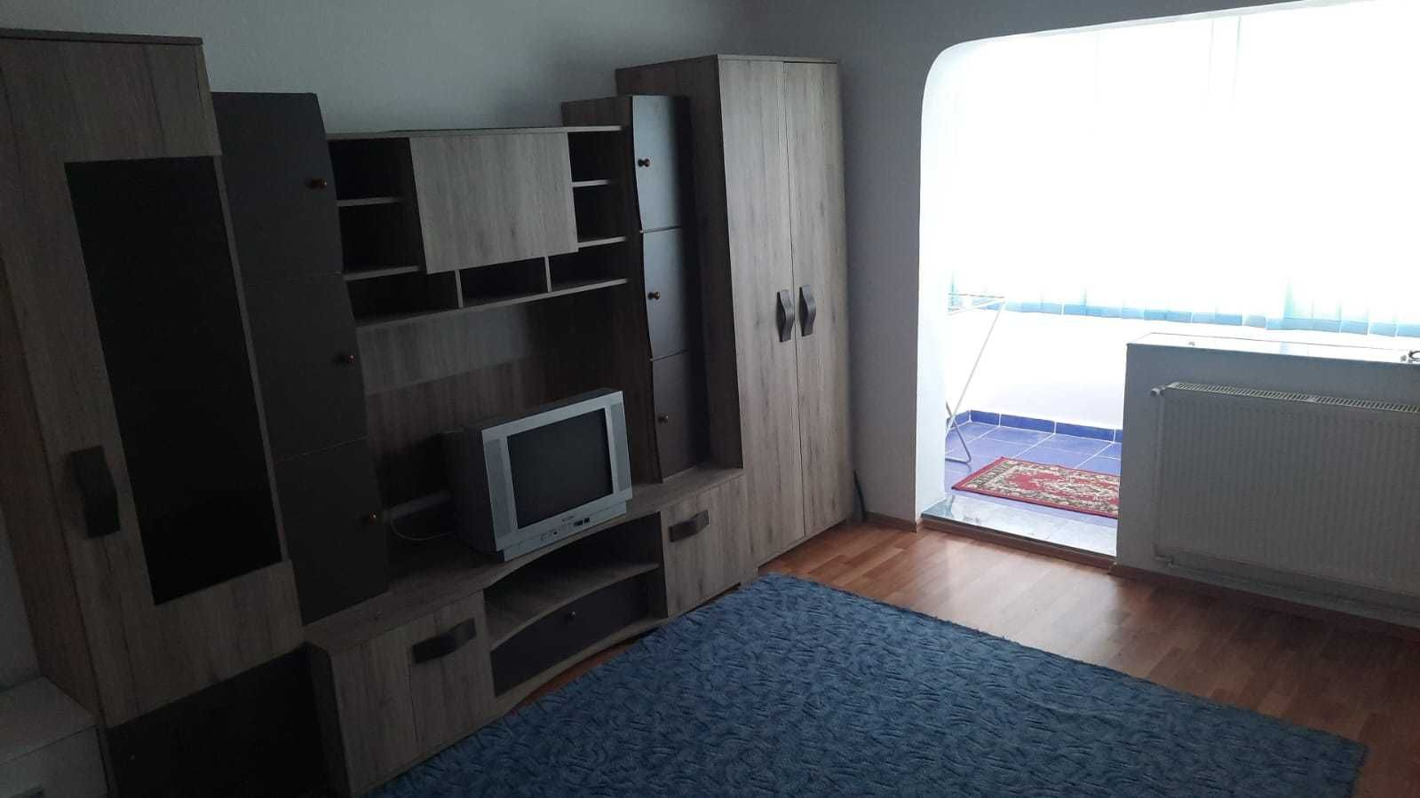 Apartament 2 camere decomandat Racadau