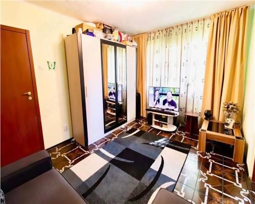 Vanzare apartament 3 camere Astra, Brasov