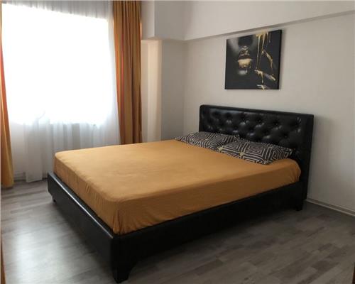 Apartament 4 camere decomandat