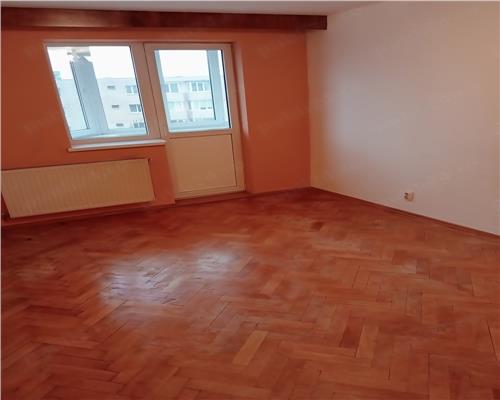 Apartament 3 camere zona Grivitei