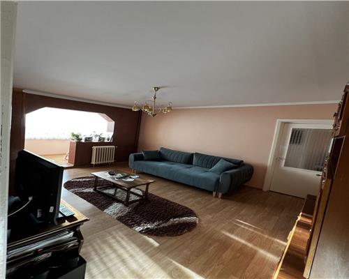 Apartament 3 camere decomandat etaj intermediar zona Gemenii